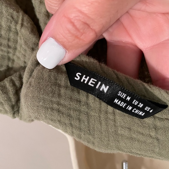 SHEIN Womans Blouse - Picture 3 of 6